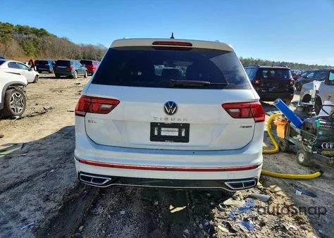 2024 Volkswagen Tiguan Sel R-Line Black z USA, uszkodzony, nr VIN 3VV4B7AX1RM031916